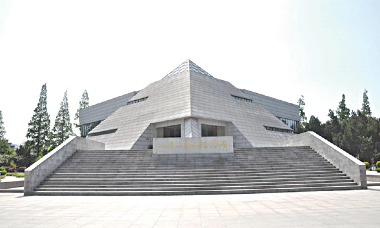 八十二烈士纪念馆.jpg